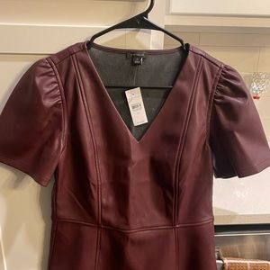 ANN TAYLOR LEATHER MAROON TOP NO LONGER HAS TAGS